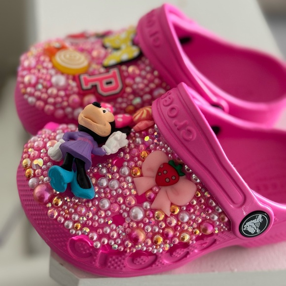 Kids Crocs - Picture 2 of 7